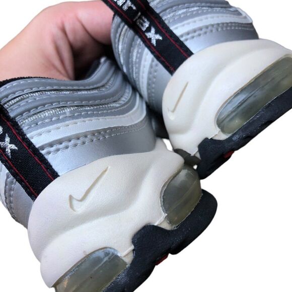 Deadstock Vintage 2002 Nike Air Max 97 Silver Bullet Size 6.5 - Picture 4 of 16